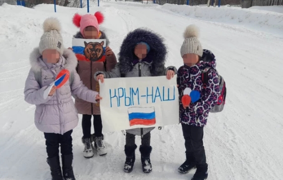 Методи НКВС і павлики морозови: у Росії "промивають" мізки дітям у садочках